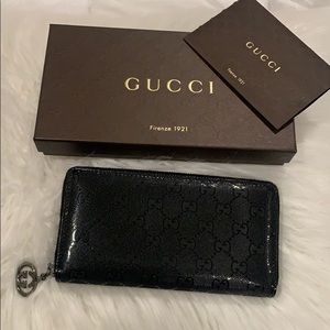 Auth Gucci Imprime zippy monogram wallet